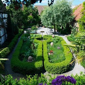 Gardens & Apotekarns B&B Simrishamn Extérieur photo